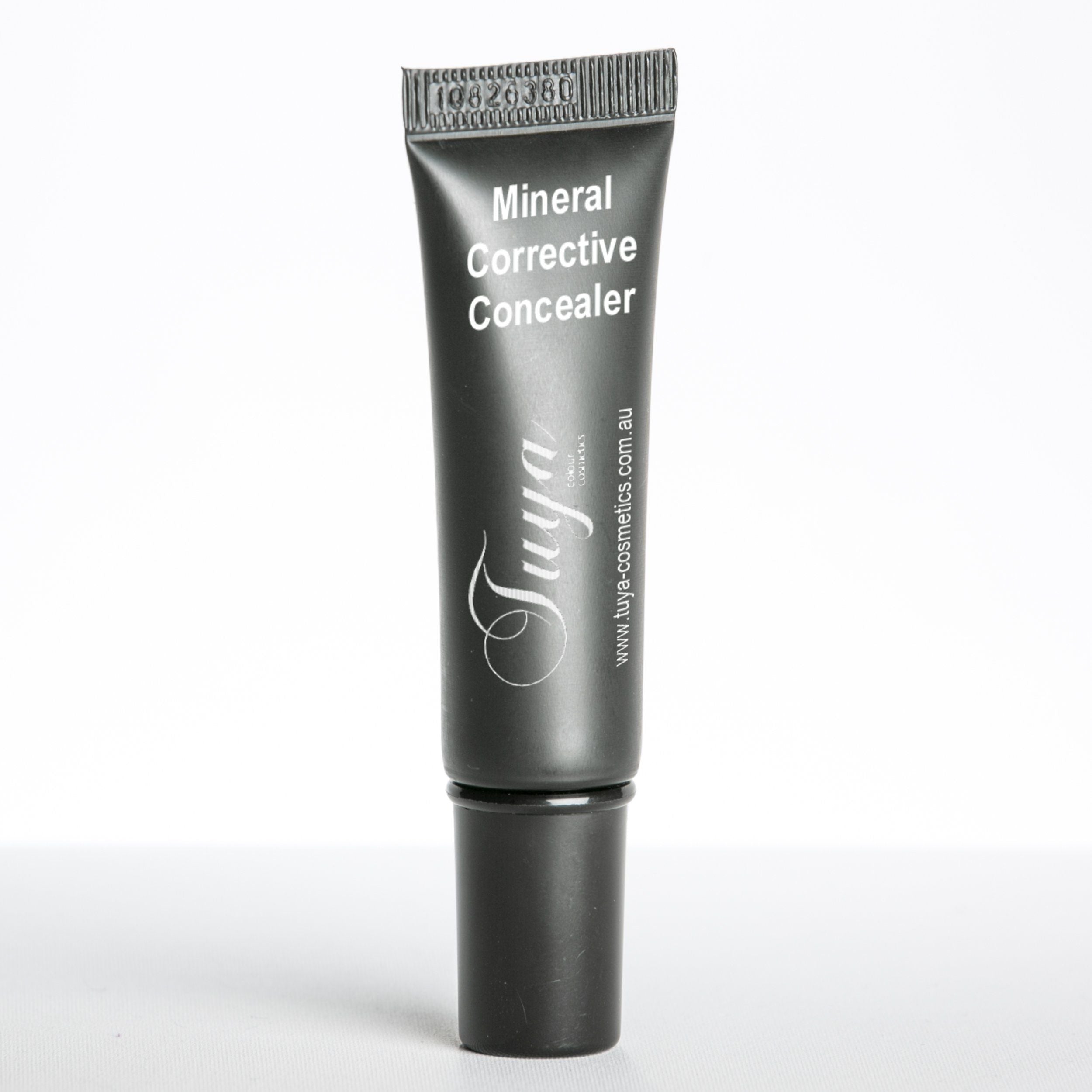 Mineral-Corrective-Concealer (1)